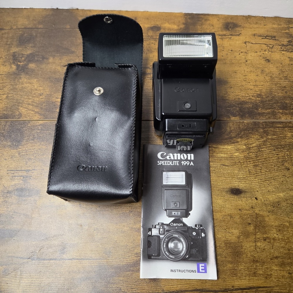 Canon Speedlite 199A Shoe Mount Film Camera Flash + Original Case & Instruction